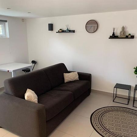 Auberge Appartement Ormesson Sur Marne / Sucy En Brie ภายนอก รูปภาพ